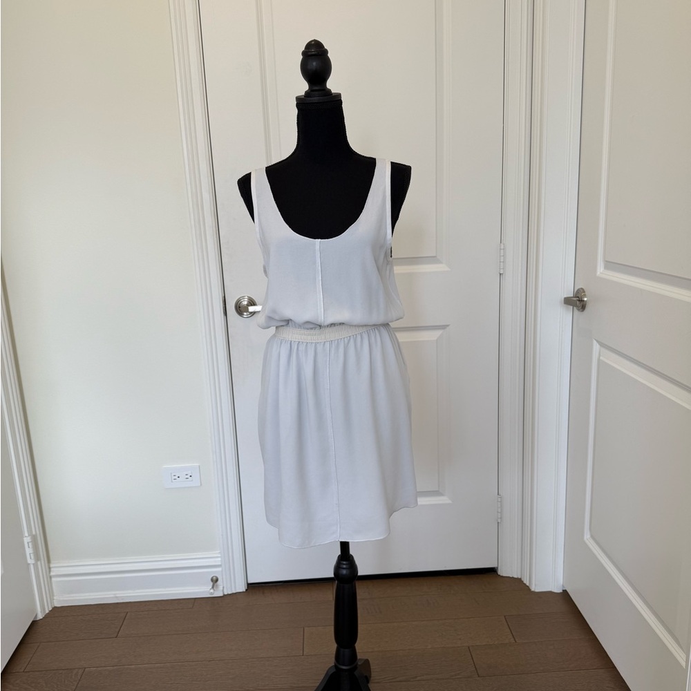 Aritzia Light Blue Sleeveless Dress